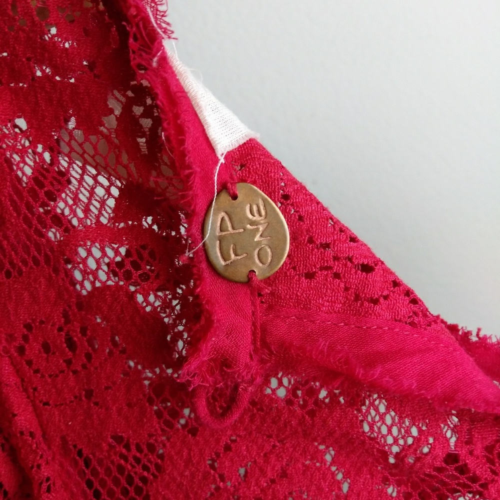 Free People Celeste Lace Wrap Top SZ M - Picture 4 of 8